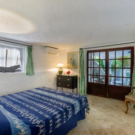 Charming Il Glicine A *