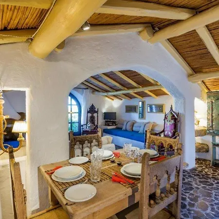 Charming Il Glicine A *