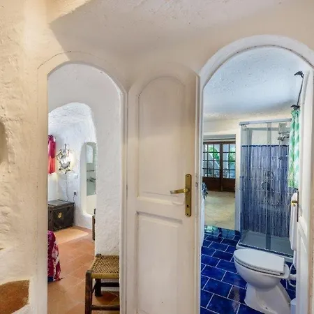 Holiday home Charming Il Glicine A