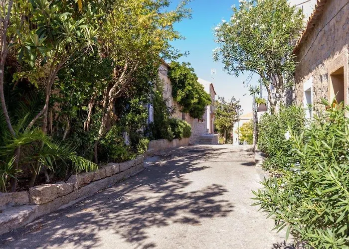 Charming Il Glicine A Nyaraló San Pantaleo