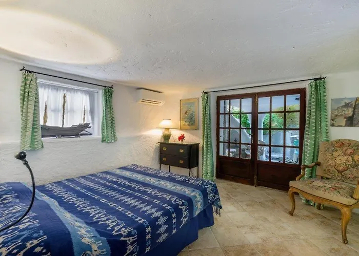 Charming Il Glicine A *