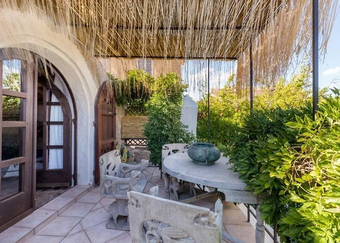 בית נופש Charming Il Glicine A